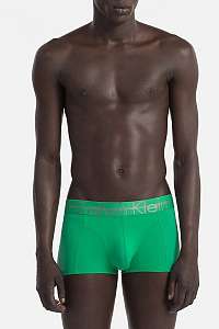Calvin Klein zelené pánske boxerky Focused Fit Low Rise Trunk - XL