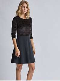 Čierne zamatové šaty Dorothy Perkins