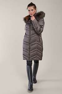 Kara metalicky hnedý zimný kabát s kožušinou
