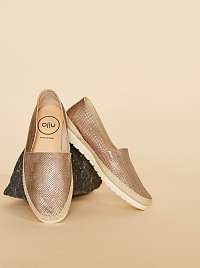 OJJU hnedé slip on
