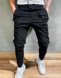 Štýlové jogger nohavice v čiernej farbe