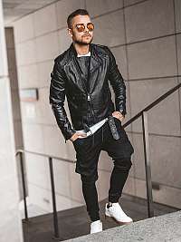 Ultramoderný pánsky outfit