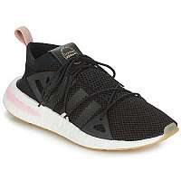 adidas  Nízke tenisky ARKYN W  Čierna