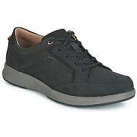 Clarks  Nízke tenisky UN TRAIL FORM  Čierna