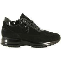 Grace Shoes  M117  Čierna