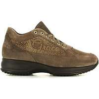 Grace Shoes  M117  Hnedá