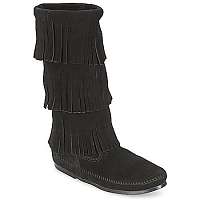 Minnetonka  CALF HI 3 LAYER FRINGE BOOT  Čierna