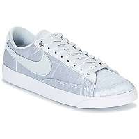 Nike  Nízke tenisky BLAZER LOW SE W  Strieborná