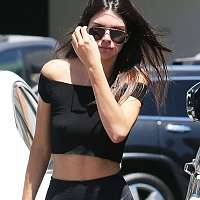 Kendall Jenner: modelka, ktorá sa nevie zle obliecť!
