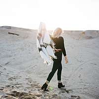 Prečo je maxi šál tak obľúbeným doplnkom? Zistite to s nami!