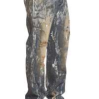 Dali by ste za tieto zablatené rifle a bundu stovky eur?