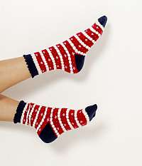 Bielo-červené pruhované ponožky s vianočným motívom CAMAIEU