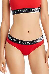 Calvin Klein ružové dámske tangá Thong s logom 1981