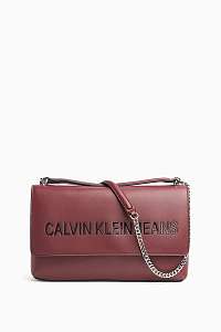 Calvin Klein vínové/bordové kabelka Sculpted LG EW Flap Beet Red