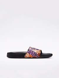 Červené dámske kvetované šľapky Converse All Star Tropical