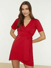 Červené zavinovacie šaty Trendyol