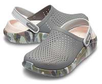 Crocs sivé šľapky Literide Graphic Clog Charcoal/Camo