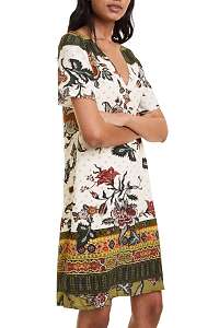 Desigual smotanové šaty Vest Hilier s farebnými motívmi -
