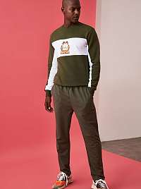 Kaki pánske tepláky Trendyol