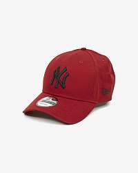 New Era 940 MLB League Essential New York Yankees Šiltovka Červená