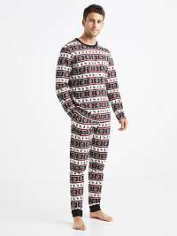 Pyžamo so sobom Celio