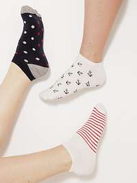 Sada troch párov vzorovaných ponožiek v čiernej a bielej farbe CAMAIEU