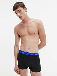 Súprava troch pánskych boxeriek Calvin Klein v čiernej farbe