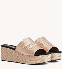 Tommy Hilfiger bronzové šľapky na platforme Shiny Metallic Flatform Mule Rose Gold