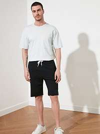 Trendyol tmavomodré pánske kraťasy