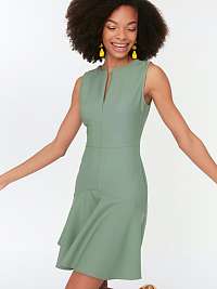 Zelené dámske šaty Trendyol