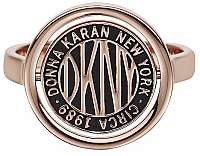 DKNY Štýlový prsteň s logom Token New York20040 mm