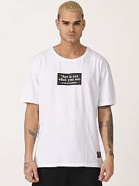 Biele zaujímavé tričko s potlačou MR/21540