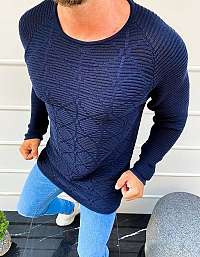 Granátový sveter s nádherným prešívaním