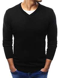 Klasický čierny sveter