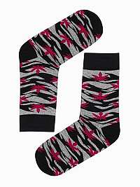 Veselé pánske ponožky v čiernej farbe U112