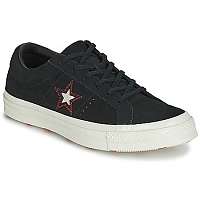 Converse  Nízke tenisky ONE STAR LOVE IN THE DETAILS SUEDE OX  Čierna