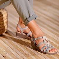 Blancheporte Kožené sandále na kline, z 2 materiálov béžová
